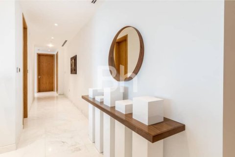 Jumeirah Beach Residence, Dubai, UAE의 임대용 아파트 침실 2개, 179제곱미터 번호 643332 - 사진 3