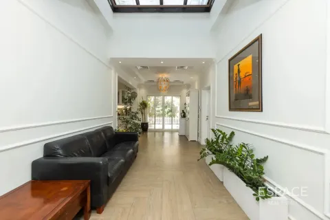 Villa te koop in Arabian Ranches, Dubai, VAE 7 slaapkamers, 590 vr.m., nr 661044 - foto 10