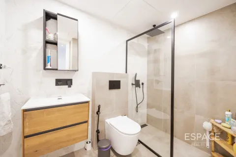 Villa in The Lakes, Dubai, UAE 3 bedrooms, 280 sq.m. № 661046 - photo 12