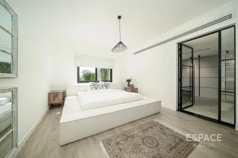 Villa à vendre à Meadows, Dubai, EAU 5 chambres, 387 m2 № 661043 - photo 5