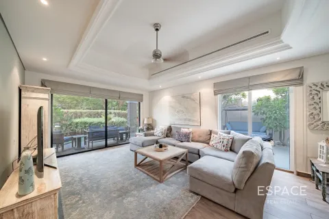 Villa in Green Community, Dubai, UAE 5 bedrooms, 577 sq.m. № 661048 - photo 3