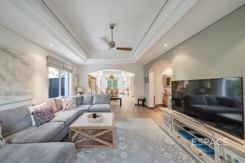 Villa in Green Community, Dubai, UAE 5 bedrooms, 577 sq.m. № 661048 - photo 2