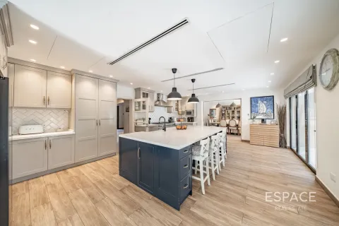 Villa in Green Community, Dubai, UAE 5 bedrooms, 577 sq.m. № 661048 - photo 7