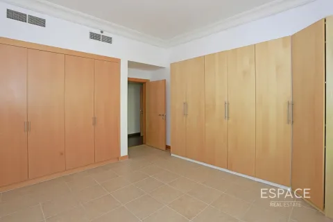 Wohnung zur Miete in Palm Jumeirah, Dubai, VAE 3 Schlafzimmer, 204 m2 Nr. 650103 - Foto 11