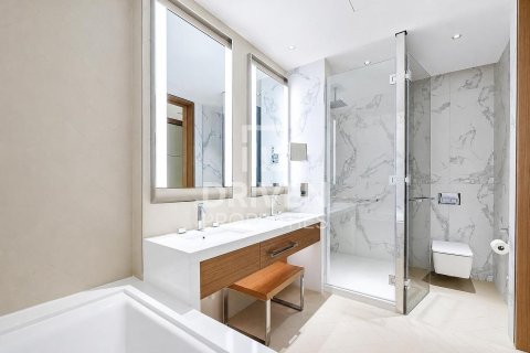Downtown Dubai (Downtown Burj Dubai), Dubai, UAE의 임대용 아파트 침실 3개, 145.21제곱미터 번호 765601 - 사진 12