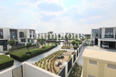 Radhus uthyres i The World Islands, Dubai, UAE 4 sovrum, 260.41918639 kvm Nr. 678586 - fotografi 4