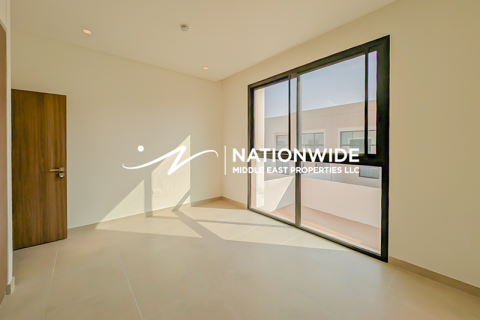 Dúplex en venta en Abu Dhabi, EAU 3 dormitorios, 397 m2 № 678592 - foto 5