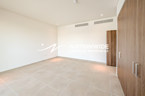 Dúplex en venta en Abu Dhabi, EAU 3 dormitorios, 397 m2 № 678592 - foto 6