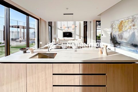 Villa para venda em Abu Dhabi, EAU 4 quartos, 720 m2 № 678591 - foto 7