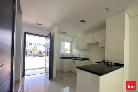 Városi lakóépület itt: Dubai, EAE, 3 hálószoba, 112.2 m², azonosító: 705731 - fénykép 4
