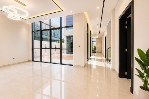 Villa zur Miete in Dubai, VAE 6 Schlafzimmer, 488.48 m2 Nr. 750968 - Foto 9