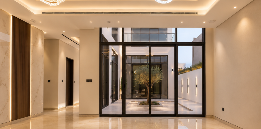 Βίλα σε Dubai, ΗΑΕ 6 υπνοδωμάτια, 488.48 τ.μ. Αρ. 750968