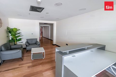 Zyrë në Dubai, Emiratet e Bashkuara Arabe 70.8 m2. № 655921 - Foto 6