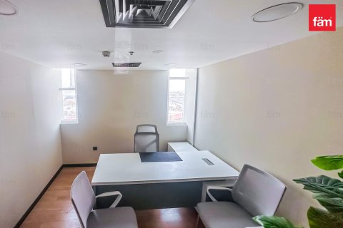 Zyrë në Dubai, Emiratet e Bashkuara Arabe 70.8 m2. № 655921 - Foto 9