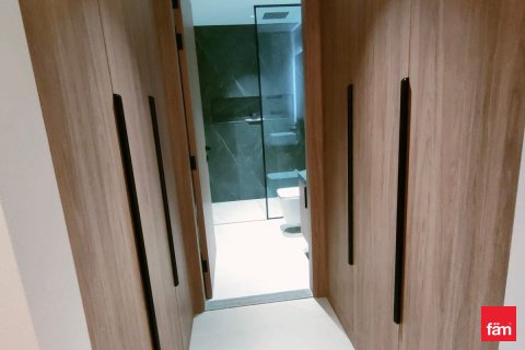 Lägenhet till försäljning i Dubai, UAE 2 sovrum, 110.8 kvm Nr. 687250 - fotografi 10