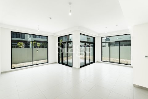 Villa in Dubai South (Dubai World Central), Dubai, UAE 4 bedrooms, 324 sq.m. № 639002 - photo 3