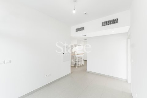 Villa in Dubai South (Dubai World Central), Dubai, UAE 4 bedrooms, 324 sq.m. № 639002 - photo 18