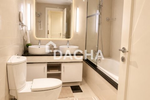 Appartamento in vendita a Downtown Dubai (Downtown Burj Dubai), Dubai, EAU 2 camere da letto, 127 mq. № 720552 - foto 4