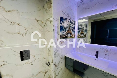 Lägenhet till försäljning i Jumeirah Beach Residence, Dubai, UAE 1 rum, 66 kvm Nr. 720555 - fotografi 13