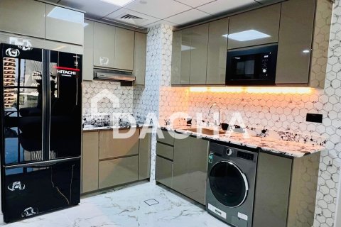 Lägenhet till försäljning i Jumeirah Beach Residence, Dubai, UAE 1 rum, 66 kvm Nr. 720555 - fotografi 12