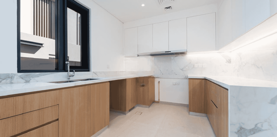 Villetta a schiera a Jebel Ali, Dubai, EAU 4 camere da letto, 336 mq. № 722214