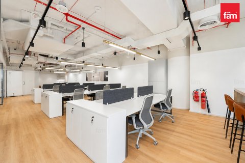 Офис Sheikh Zayed Road, Дубай, БАӘ-да 131.1 м² № 711479 - фото 2