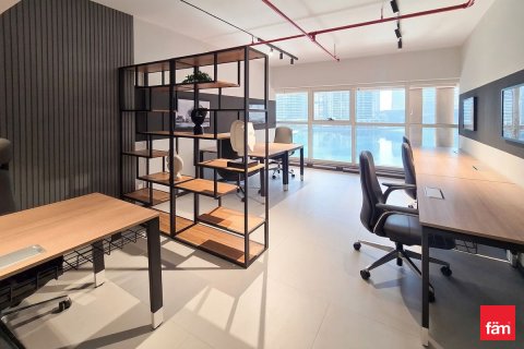 Biuro do wynajęcia w Dubai, ZEA 675.5 mkw., nr 711478 - zdjęcie 8