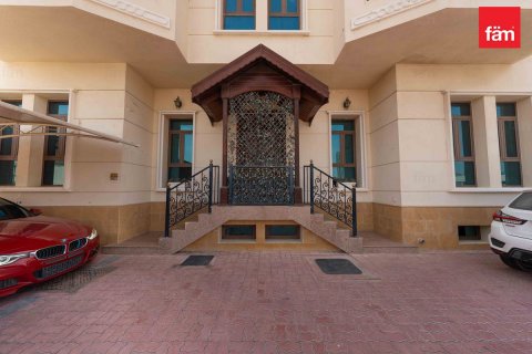 Σπίτι σε Wadi Al Safa 2, Dubai, ΗΑΕ 5 υπνοδωμάτια, 206.3 τ.μ. Αρ. 638141 - φωτογραφία 2