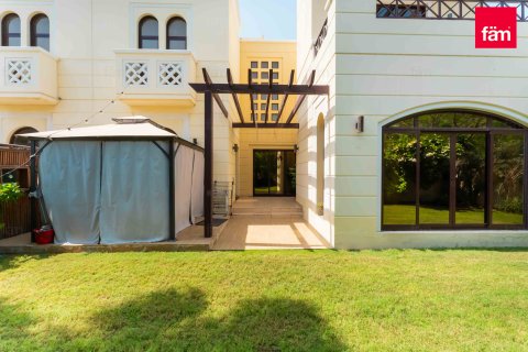 Adosado en venta en Dubai, EAU 4 dormitorios, 388.7 m2 № 638142 - foto 10