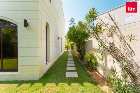 Adosado en venta en Dubai, EAU 4 dormitorios, 388.7 m2 № 638142 - foto 11