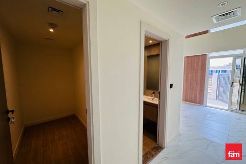 Vila u gradu Dubai, UAE 4 spavaće sobe, 242 m2 Br. 659180 - Slika 9