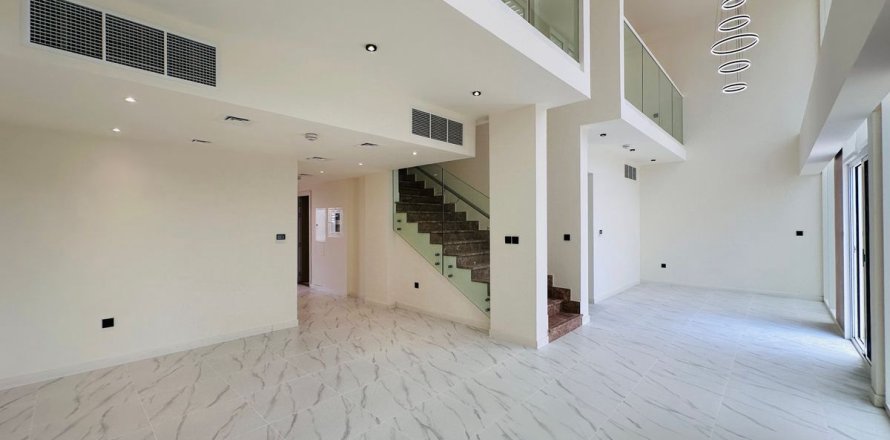 Vila u gradu Dubai, UAE 4 spavaće sobe, 242 m2 Br. 659180