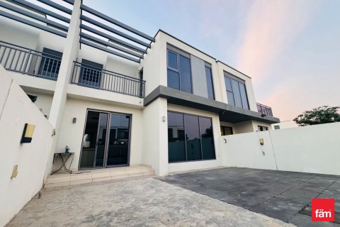 Villa in affitto a Dubai Hills Estate, Dubai, EAU 4 camere da letto, 210.4 mq. № 659179 - foto 9