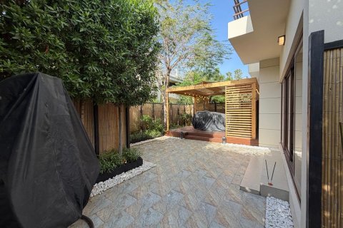 Kuća u nizu u Al Garhoud, Dubai, UAE 4 spavaćih soba, 234.12 m2 Br. 764413 - fotografija 3