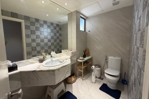 Kuća u nizu u Al Garhoud, Dubai, UAE 4 spavaćih soba, 234.12 m2 Br. 764413 - fotografija 12