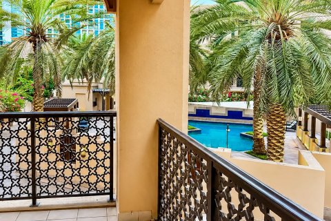 Apartment til salg i Old Town, Dubai, UAE 1 soveværelse, 90.67 kvm № 757400 - foto 2