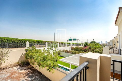 Townhouse di The Lakes, Dubai, UEA 3 kamar tidur, 255 m2 nomor 654602 - foto 25