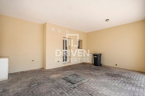 Townhouse di The Lakes, Dubai, UEA 3 kamar tidur, 255 m2 nomor 654602 - foto 21