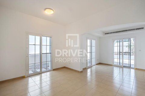 Townhouse di The Lakes, Dubai, UEA 3 kamar tidur, 255 m2 nomor 654602 - foto 3