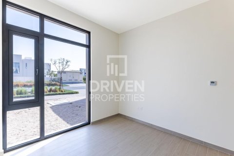 Зняти в оренду віллу в Dubai South (Dubai World Central), Дубай, ОАЕ 4 спальні, 275м2, № 655036 - фото 11