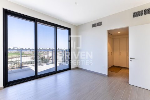 Зняти в оренду віллу в Dubai South (Dubai World Central), Дубай, ОАЕ 4 спальні, 275м2, № 655036 - фото 4