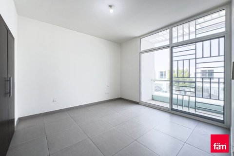 Casa urbana para arrendamento em Dubai, EAU 3 quartos, 187.6 m2 № 668814 - foto 8