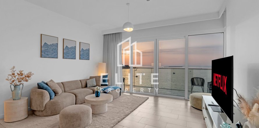 Квартира в Джумейра Бич Резиденс, Дубай, ОАЭ 2 спальни, 141м2 № 736438