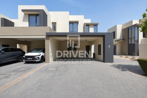 Townhouse în Dubai Hills Estate, Dubai, EAU 4 dormitoare, 274.81 mp. №747047