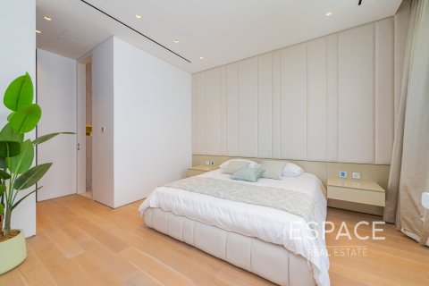 Villa till försäljning i Palm Jumeirah, Dubai, UAE 5 sovrum, 496 kvm Nr. 649886 - fotografi 17