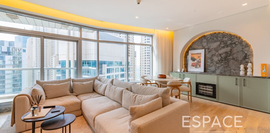 آپارتمان در Dubai Marina، Dubai ، امارات متحده عربی 2 خوابه ، 121 متر مربع.  شماره 649883