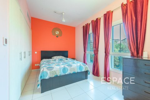Vila di The Springs, Dubai, UAE 2 bilik tidur, 153 meter persegi № 649889 - foto 11