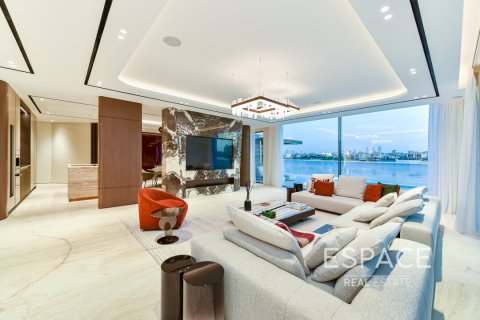 Vila v Palm Jumeirah, Dubai, SAE 5 ložnice, 557 m² Č.: 649884 - fotografie 18