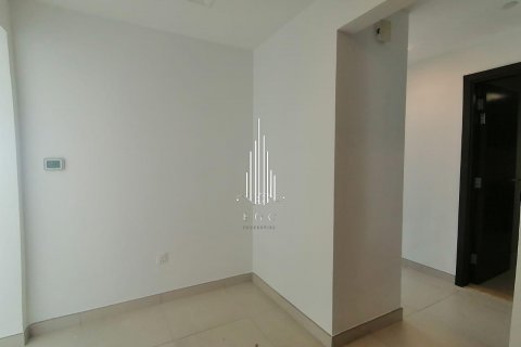 Apartmen di Al Khalidiya, Abu Dhabi, UAE 2 bilik tidur, 123.9 meter persegi № 563578 - foto 8
