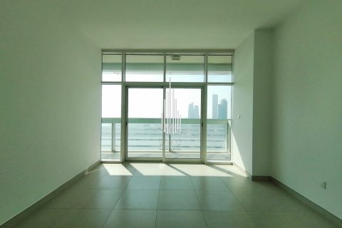 Apartmen di Al Khalidiya, Abu Dhabi, UAE 2 bilik tidur, 123.9 meter persegi № 563578 - foto 3